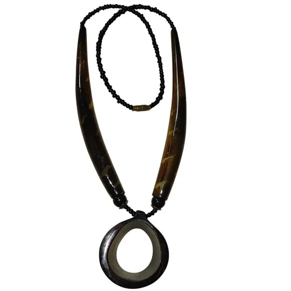 Brown Tan Horn Pendant Necklace Vintage Seed Beaded Strand Barrel Clasp Resin - Picture 2 of 16